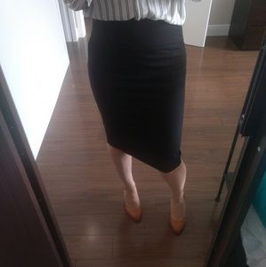 Zara Black Pencil skirt